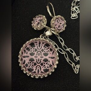 NWOT Pink Resin Filigree Pendant & Earring Set · Silver-Tone · Gift Boxed